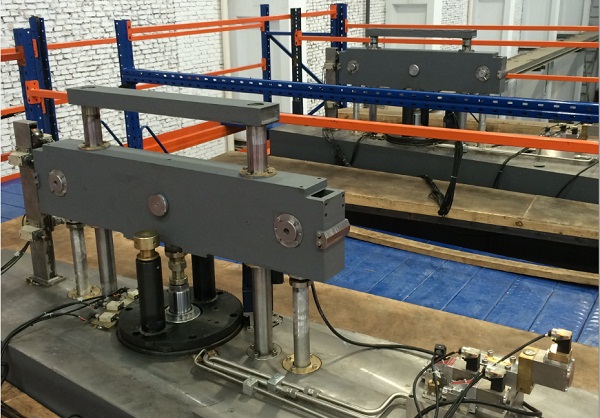 憑借過(guò)硬的質(zhì)量和品牌優(yōu)勢(shì)，5月15日，河鋼集團(tuán)舞鋼公司寬厚板再次用于“國(guó)之重器”——中科院中子技術(shù)發(fā)展線站屏蔽系統(tǒng)項(xiàng)目。舞鋼還承接了中科院中子技術(shù)發(fā)展線站屏蔽系統(tǒng)項(xiàng)目的加工、裝配任務(wù)，為其提供一攬子技術(shù)服務(wù)。