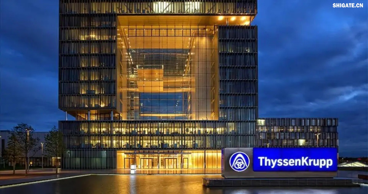 你聽說過歐洲"鋼鐵心臟"萎縮的消息嗎？為什么曾經(jīng)強大的歐盟鋼鐵產(chǎn)業(yè)如今正在迅速崩塌？特朗普政府重啟的25%鋼鐵關(guān)稅究竟給歐洲造成了多大沖擊？在全球貿(mào)易保護主義重燃的今天，歐盟的慘痛教訓(xùn)對中國有何警示意義？數(shù)據(jù)顯示，2025年一季度，歐盟對美鋼鐵出口同比驟降42%，損失約150萬噸訂單和45億歐元收入。與此同時，中國鋼鐵卻逆勢增長，2024年出口量突破1.11億噸，創(chuàng)下8年來新高。這背后有哪些產(chǎn)業(yè)鏈布局的深層差異？中國又該如何從歐盟的失敗中吸取經(jīng)驗，打贏未來全球貿(mào)易的三大突圍戰(zhàn)？